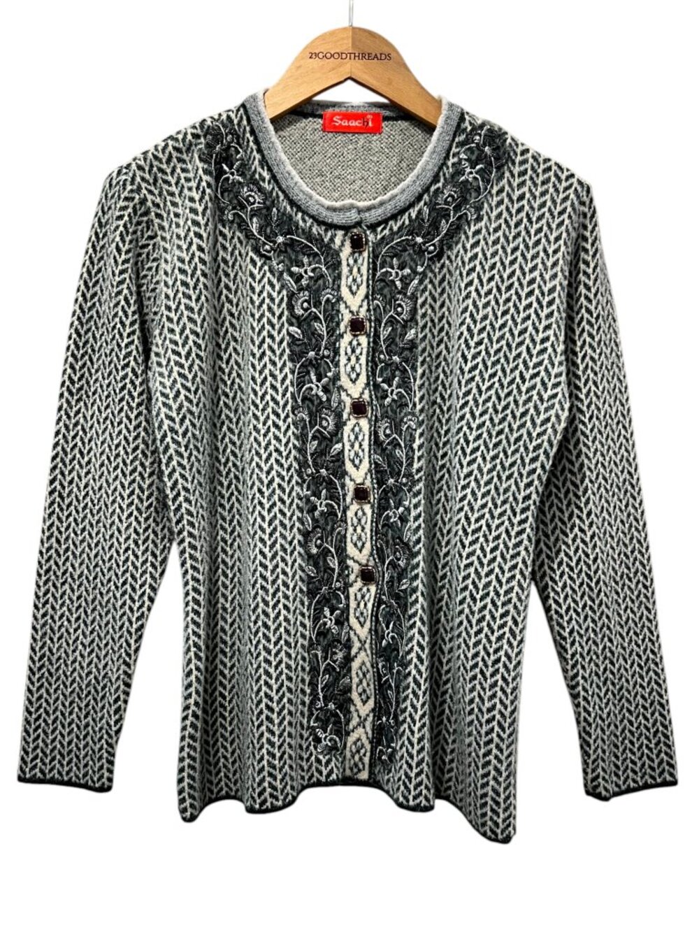 Saachi Knit Chevron Pattern Fair Isle Inspired Button Cardigan, Ivory Gray, M